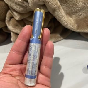 Brand new sealed diamond kiss gloss